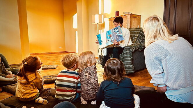Lesung im Mehrgenerationenhaus. Foto: Nicole Bernfeld