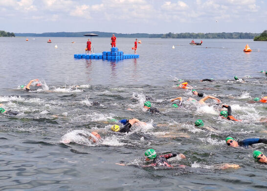 Triathlon Start