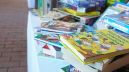 Bücherflohmarkt im Kreuzgang