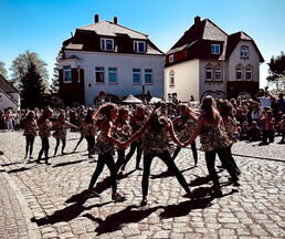 Tanzgruppen Power Dance. Foto: Nicole Bernfeld