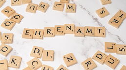 Ehrenamt von Virami auf Pixabay