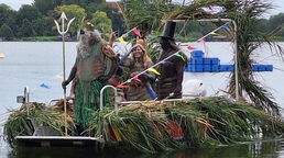 Neptun auf dem Boot auf dem Schaalsee