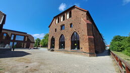 Bild der Biblothek von aussen