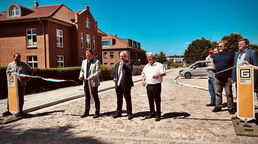 Bild von der Eroeffnung der Amtsstrasse